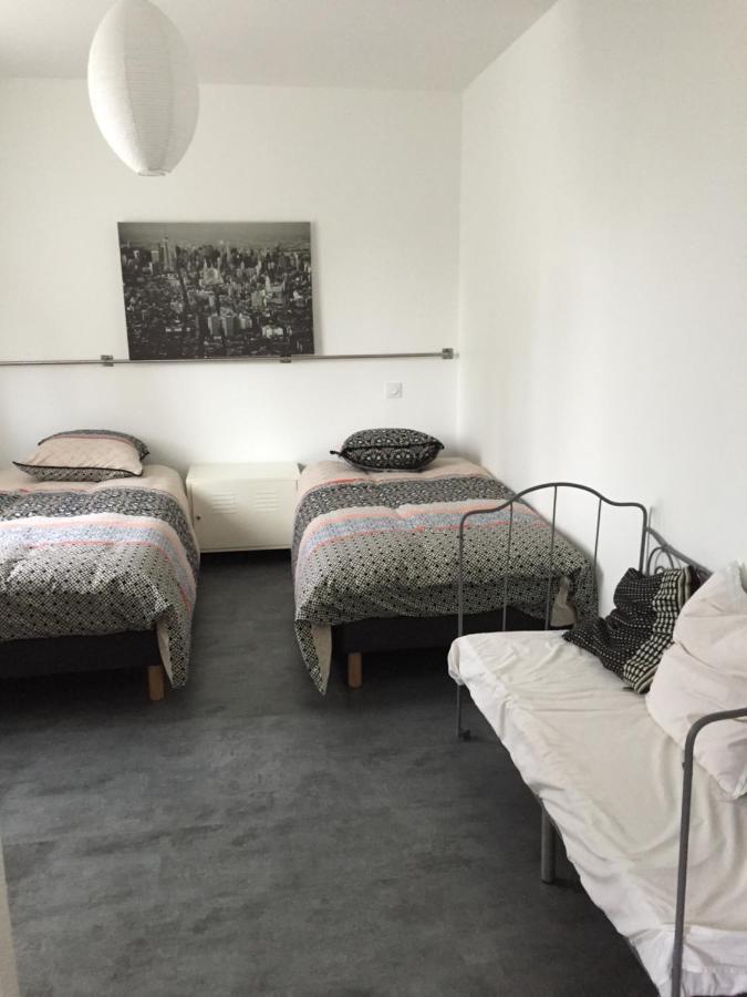 Sous La Tour Bed & Breakfast Agencourt Dış mekan fotoğraf